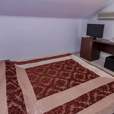 Vendégház Casa Margo Două Mai